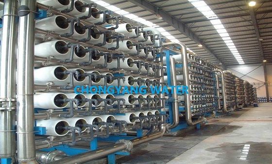 Ultrazuiver water systeem met CNP-pomp met temperatuurbeheersing 5-40 °C